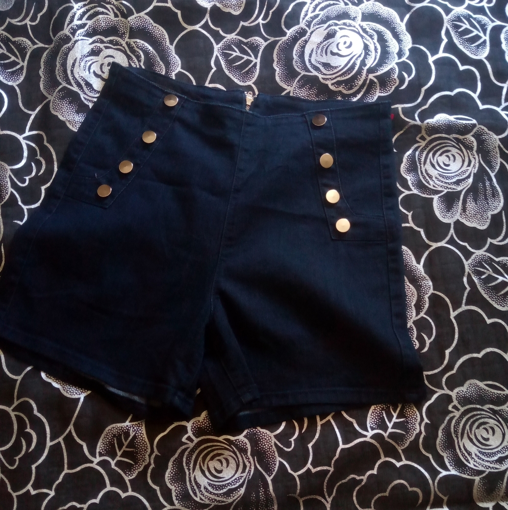 Angry Rabbit Woman's Shorts